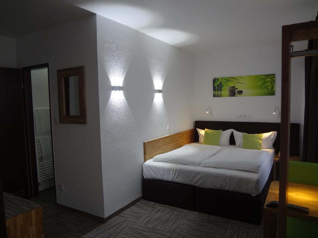Hotel Mainbogen Offenbach am Main Buitenkant foto