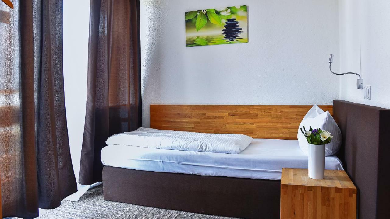 Hotel Mainbogen Offenbach am Main Buitenkant foto